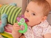 试管婴儿移植俩，试管婴儿移植俩个月妇幼烯酸92跟促排卵用药有关系吗